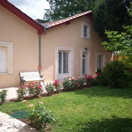 Holiday home Toutapie Bergerac